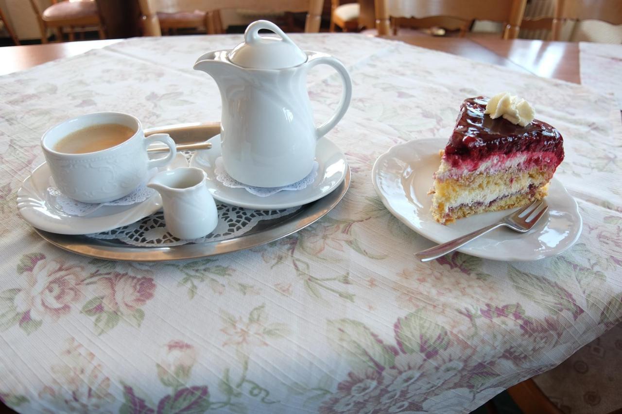 Cafe Pension Sonnenkanzel Staatsbad Brückenau Екстериор снимка